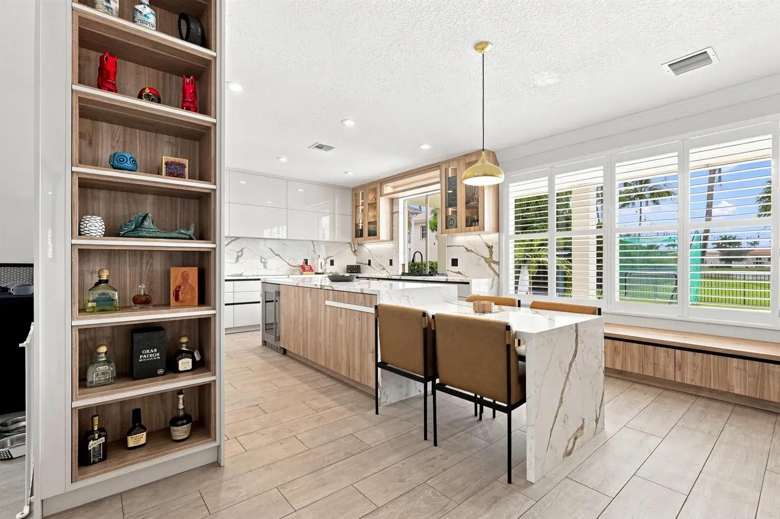 6 bedroom 5 bath Residential for sale at 11301 Misty Ridge Way, Boynton Beach FL 33473