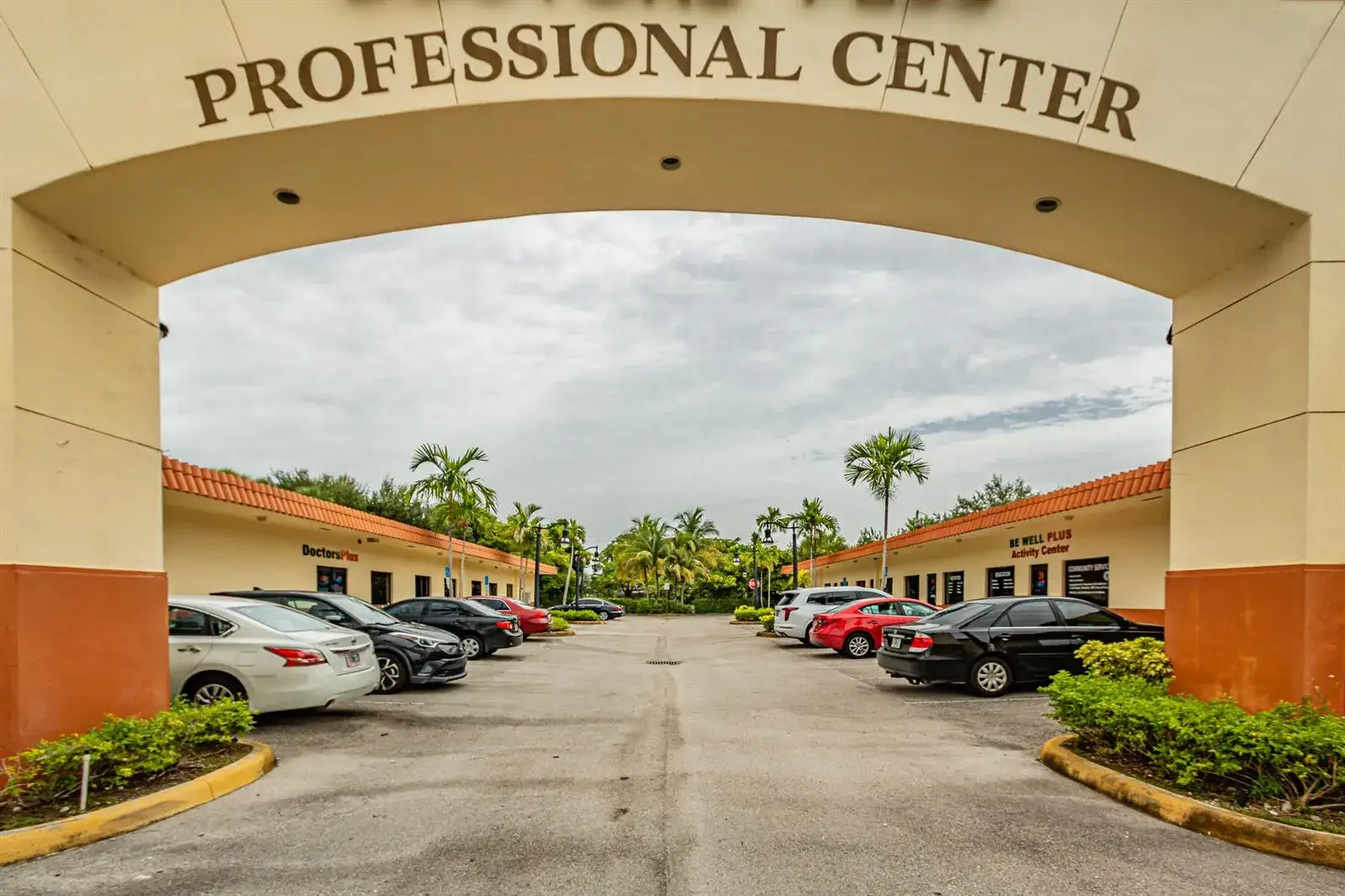 Commercial Sale for sale at 330 S STATE ROAD 7 # 200, Plantation FL 33317