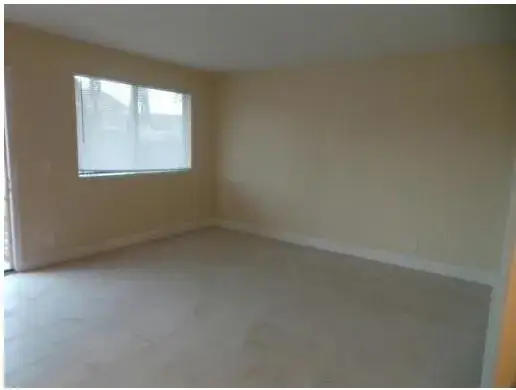 2 bedroom 1 bath Residential Lease for rent at 700 NOTTINGHAM Circle, FL 33463