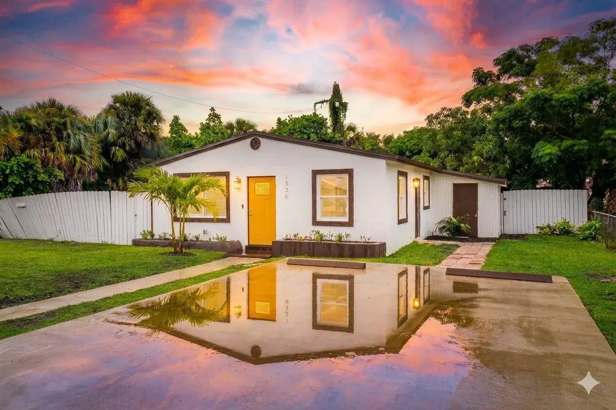 3 bedroom 2 bath Residential for sale at 1336 W 6TH Street, Riviera Beach FL 33404