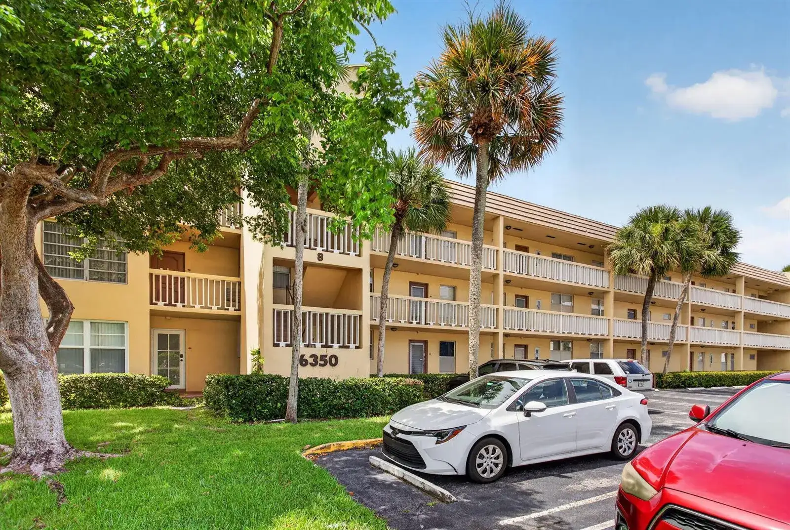 2 bedroom 2 bath Residential for sale at 6350 NW 62ND Street # 201, Tamarac FL 33319