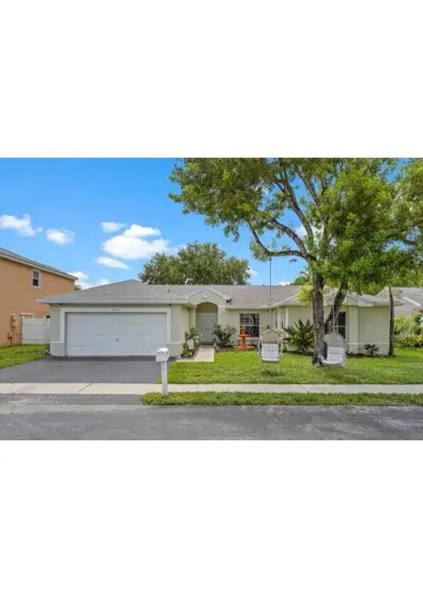 3 bedroom 2 bath Residential for sale at 4021 SW 72ND Terrace, Davie FL 33314