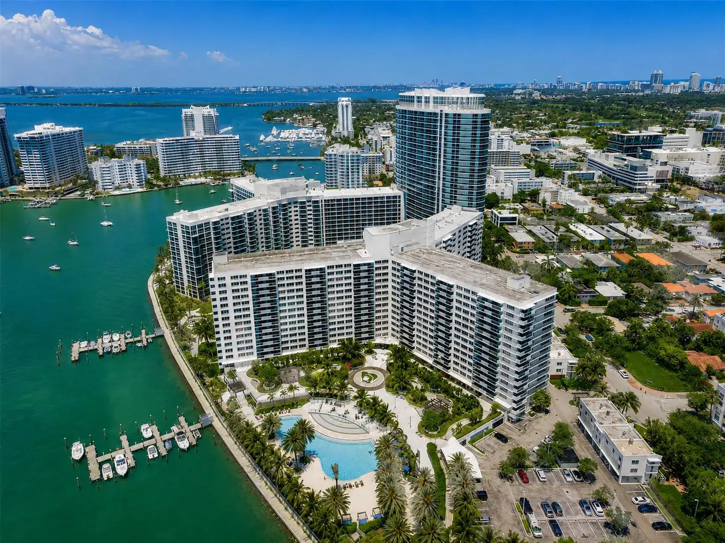 1 bedroom 1 bath Residential Lease for rent at 1500 BAY Road # 432S, Miami Beach FL 33139