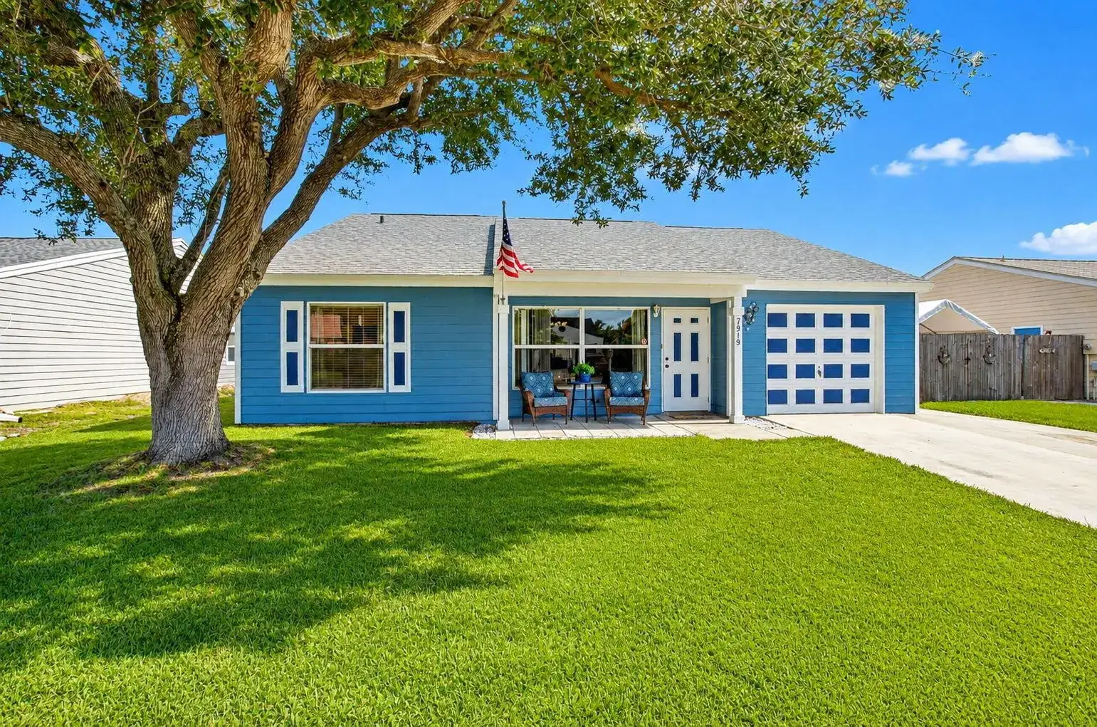 3 bedroom 2 bath Residential for sale at 7919 BLAIRWOOD Circle S, Lake Worth FL 33467