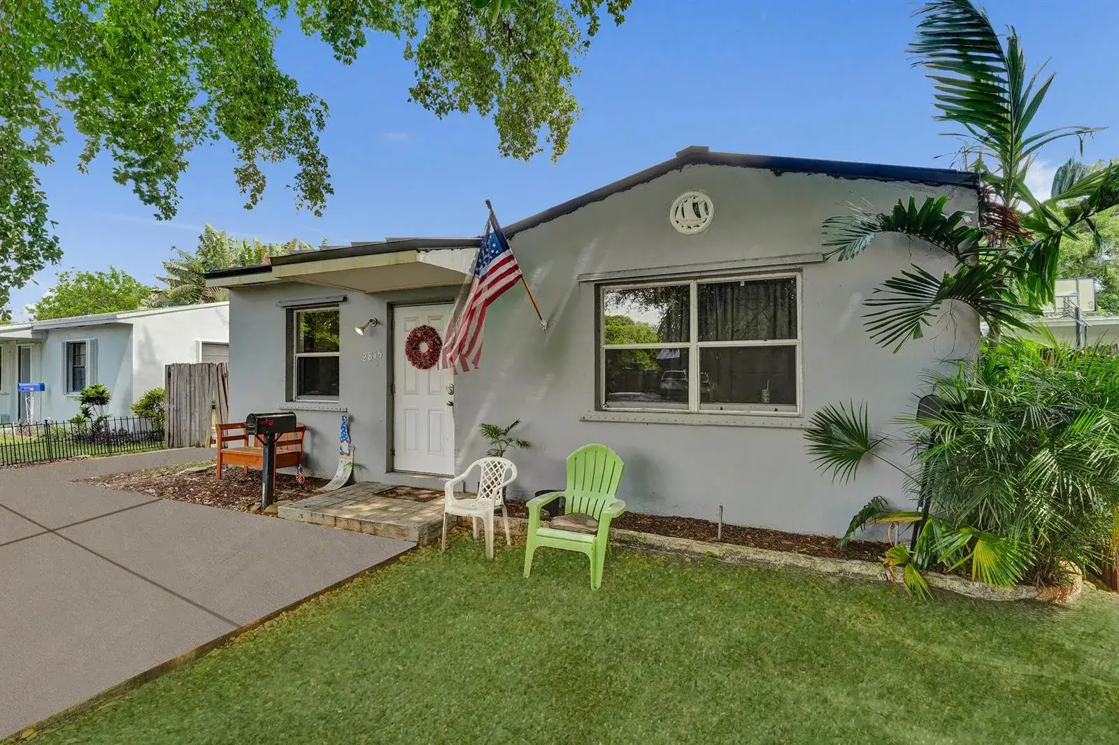 6 bedroom 3 bath Residential for sale at 2815 ADAMS Street, Hollywood FL 33020