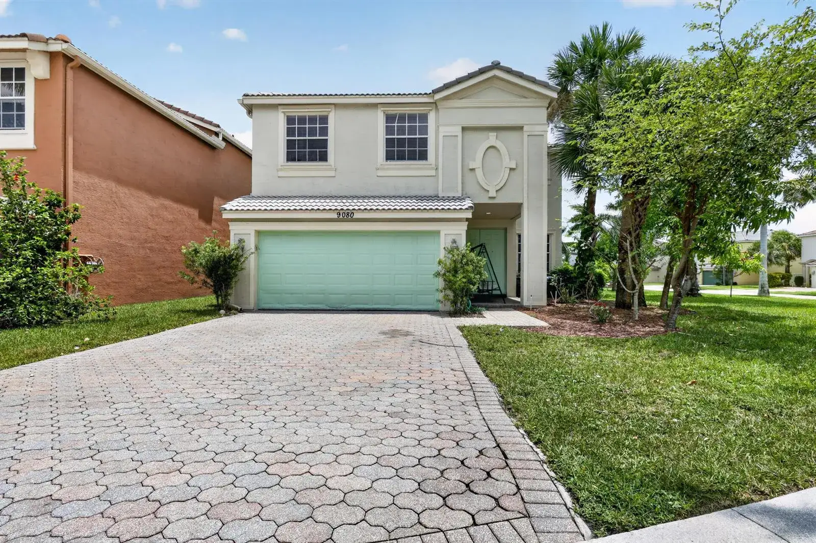 5 bedroom 2 bath Residential for sale at 9080 Dupont Place, Wellington FL 33414