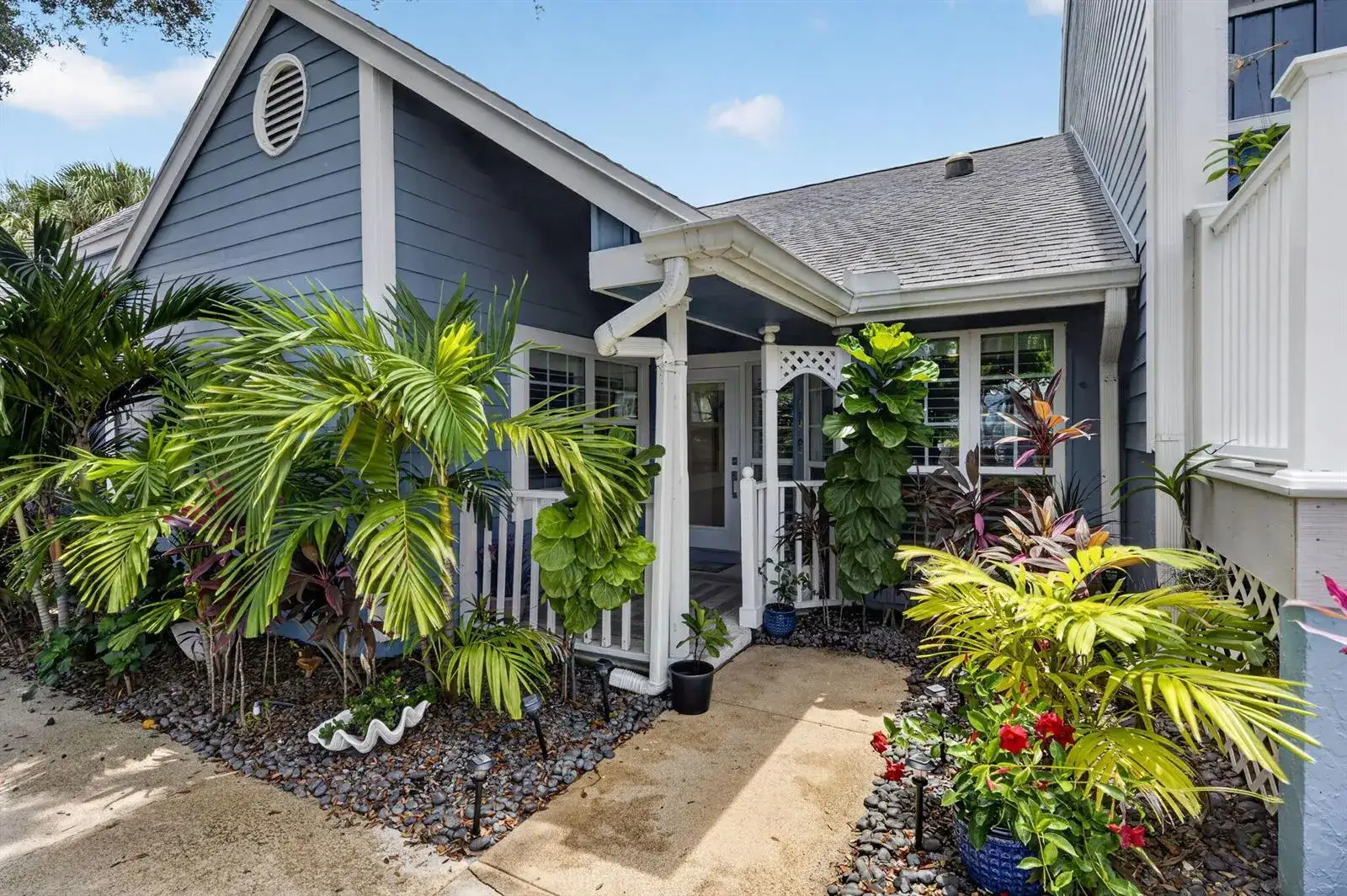 2 bedroom 2 bath Residential for sale at 706 Ocean Dunes Circle, Jupiter FL 33477
