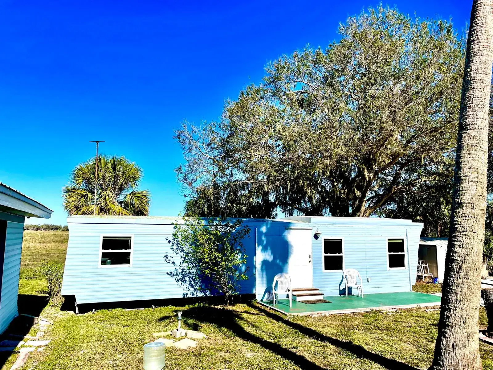 1 bedroom 1 bath Residential Lease for rent at 6275 US Highway 441 SE, Okeechobee FL 34974