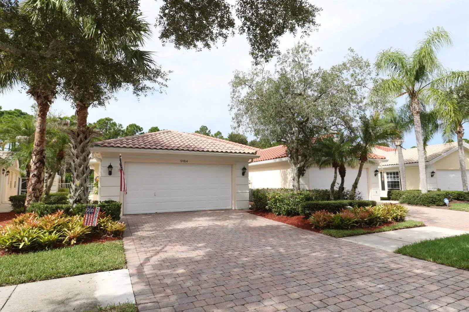 2 bedroom 2 bath Residential for sale at 9164 SE Hawks Nest Court, Hobe Sound FL 33455