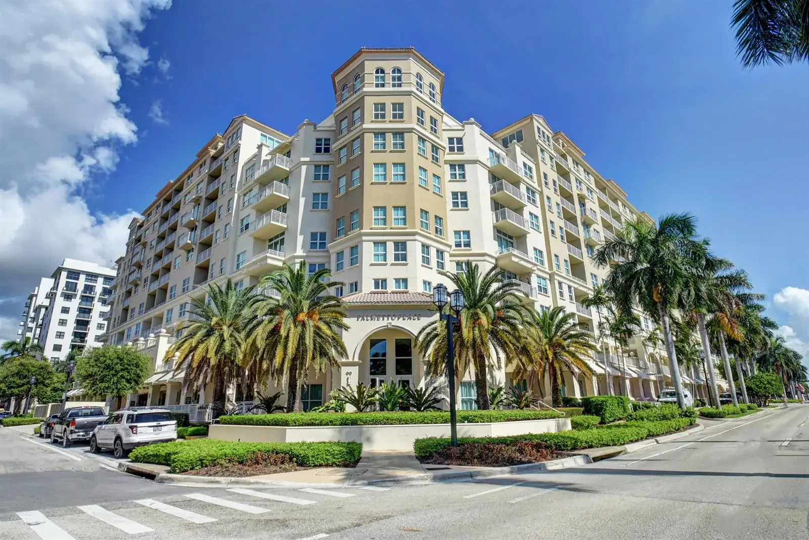 2 bedroom 2 bath Residential for sale at 99 SE Mizner Boulevard # 345, Boca Raton FL 33432