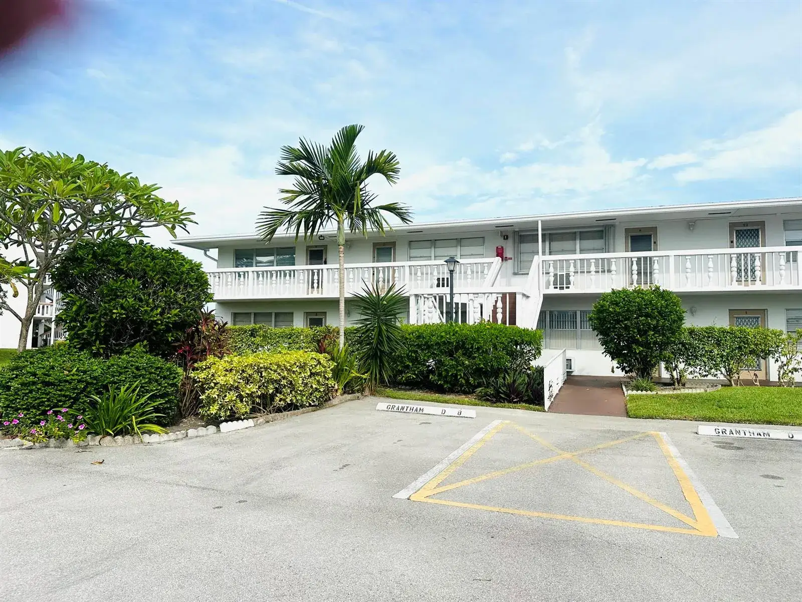 1 bedroom 1 bath Residential for sale at 8 GRANTHAM D, Deerfield Beach FL 33442