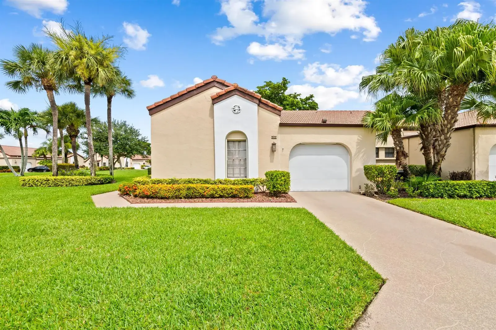 3 bedroom 2 bath Residential for sale at 8209 WATERLINE Drive, Boynton Beach FL 33472