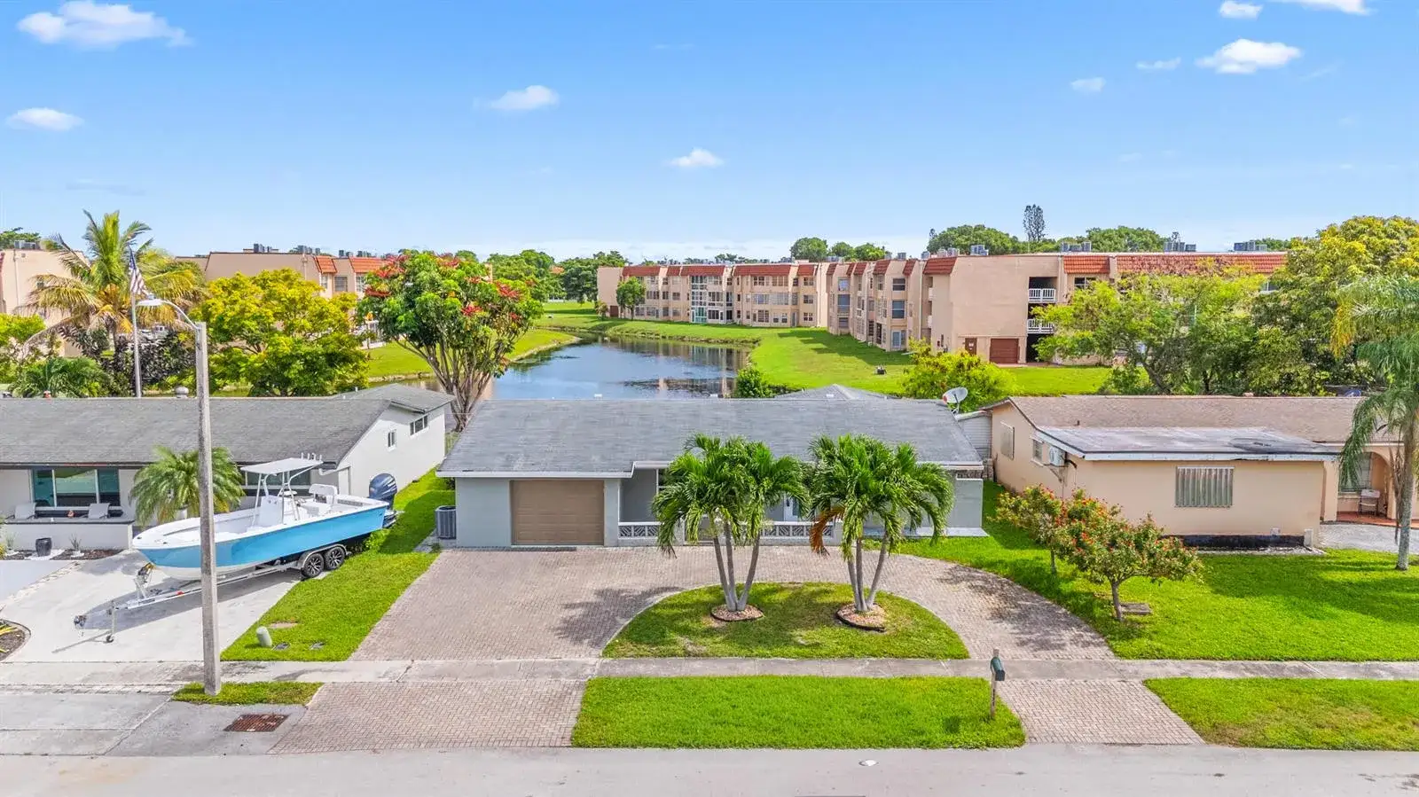 2 bedroom 2 bath Residential for sale at 9171 NW 26th Place, Sunrise FL 33322