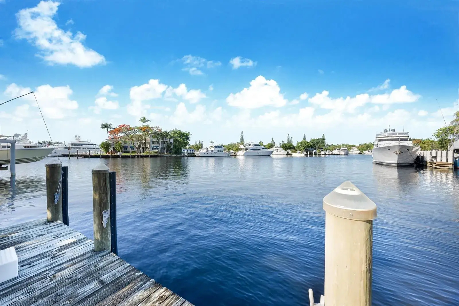 4 bedroom 4 bath Residential for sale at 2141 SW 23RD Avenue, Fort Lauderdale FL 33312