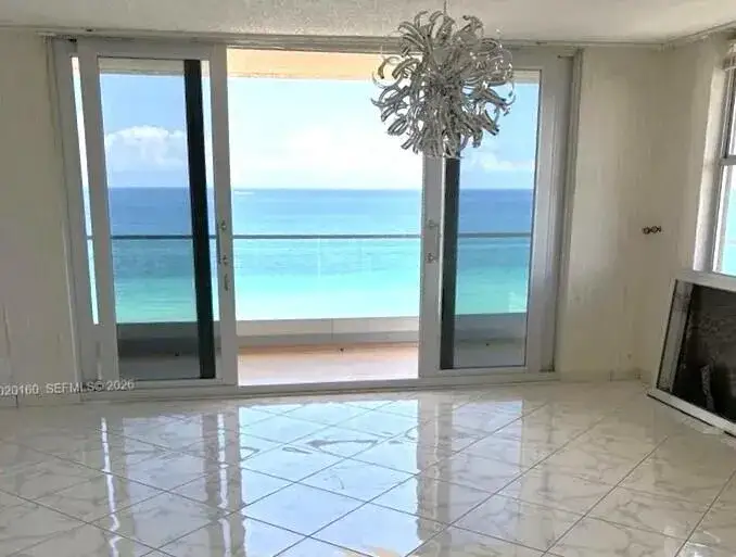 2 bedroom 2 bath Residential for sale at 1920 S Ocean Drive # 16B, FL 33009