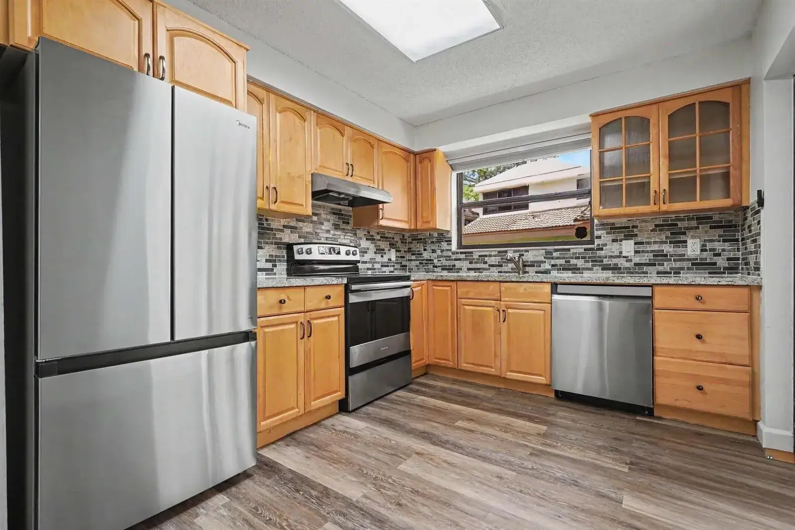 2 bedroom 2 bath Residential for sale at 3405 Emerald Oaks Drive, Hollywood FL 33021