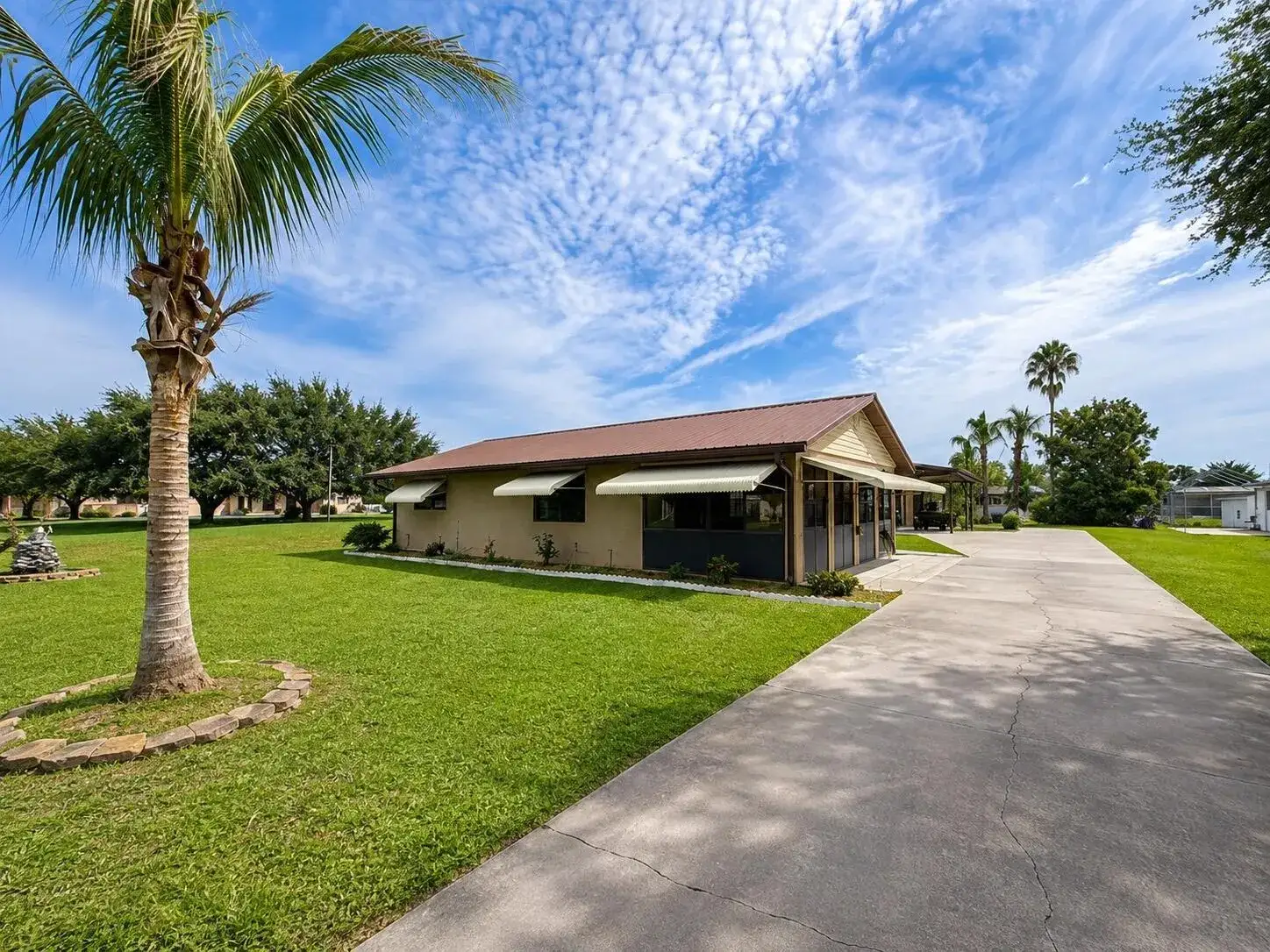 2 bedroom 1 bath Residential for sale at 1095 CHOBEE Loop, Okeechobee FL 34974