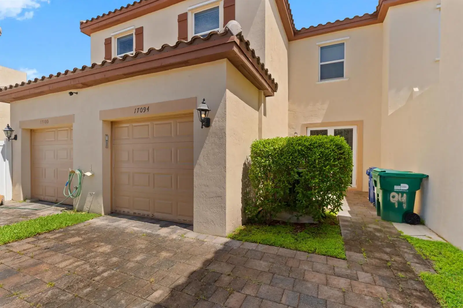 3 bedroom 2 bath Residential Lease for rent at 17094 SW 95TH Terrace, Miami FL 33196