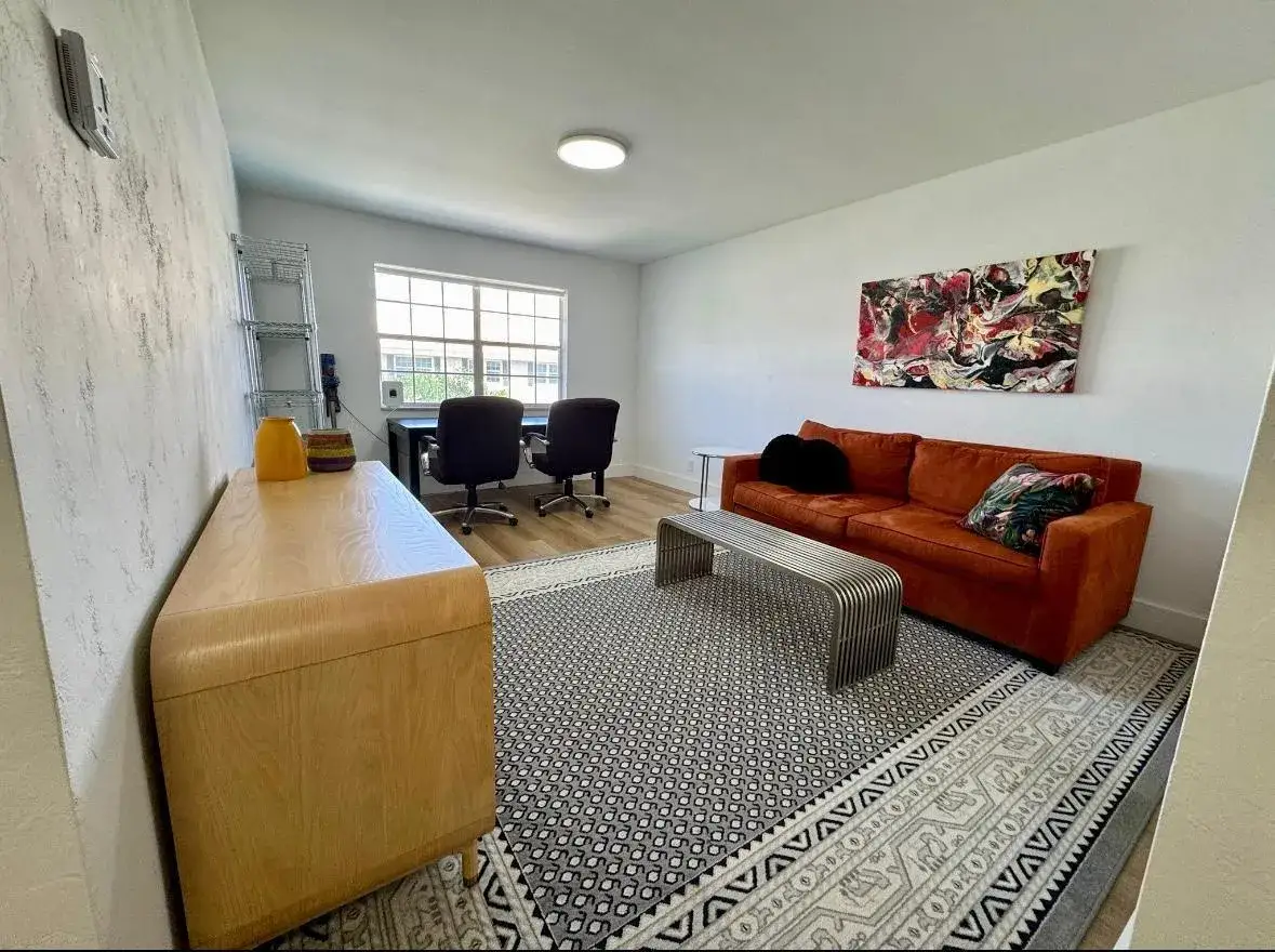 1 bedroom 1 bath Residential for sale at 299 SW 7TH Street # 2070, Boca Raton FL 33432