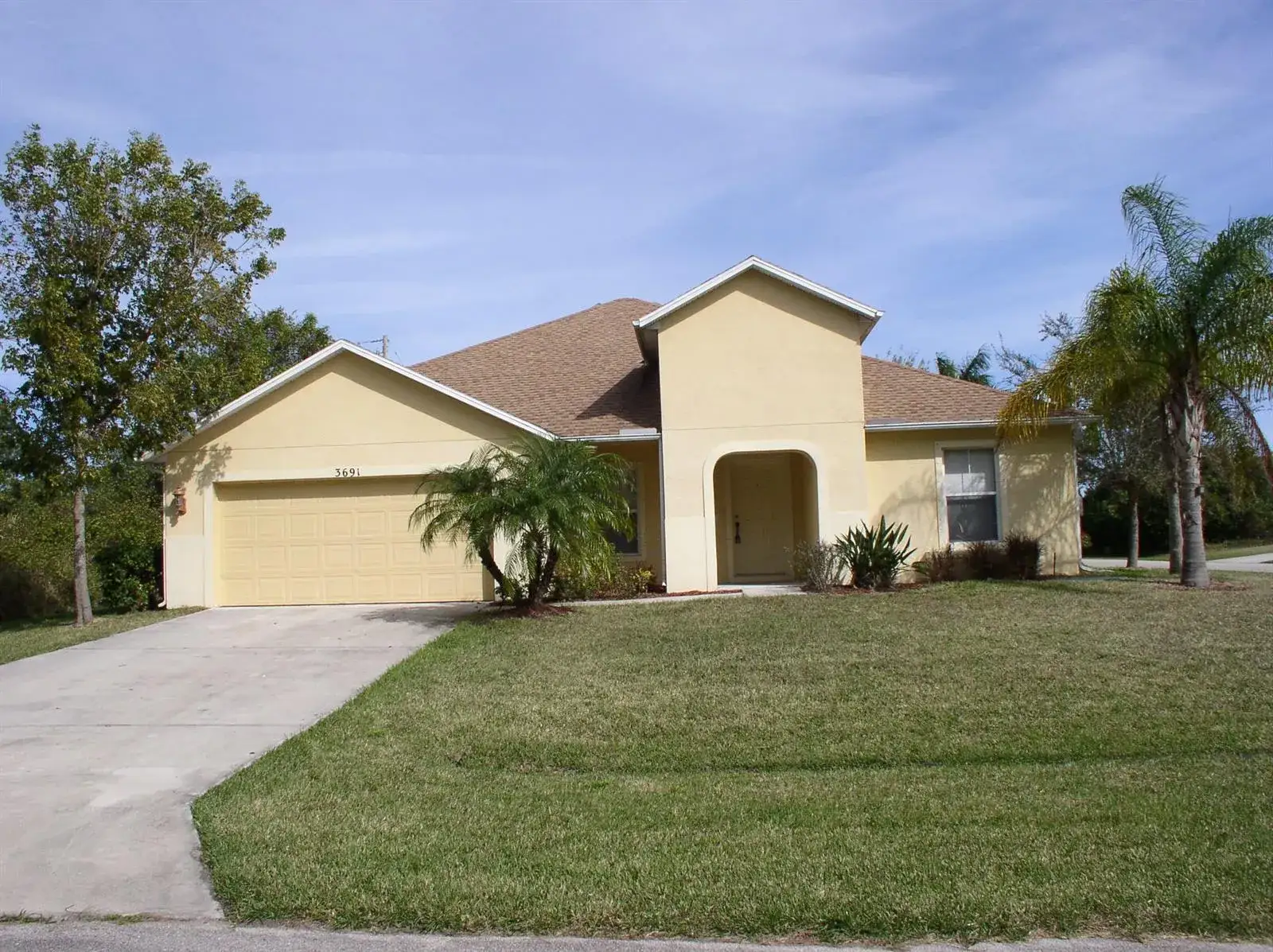 3 bedroom 2 bath Residential Lease for rent at 3691 SW MARGELA Street, Port St. Lucie FL 34953