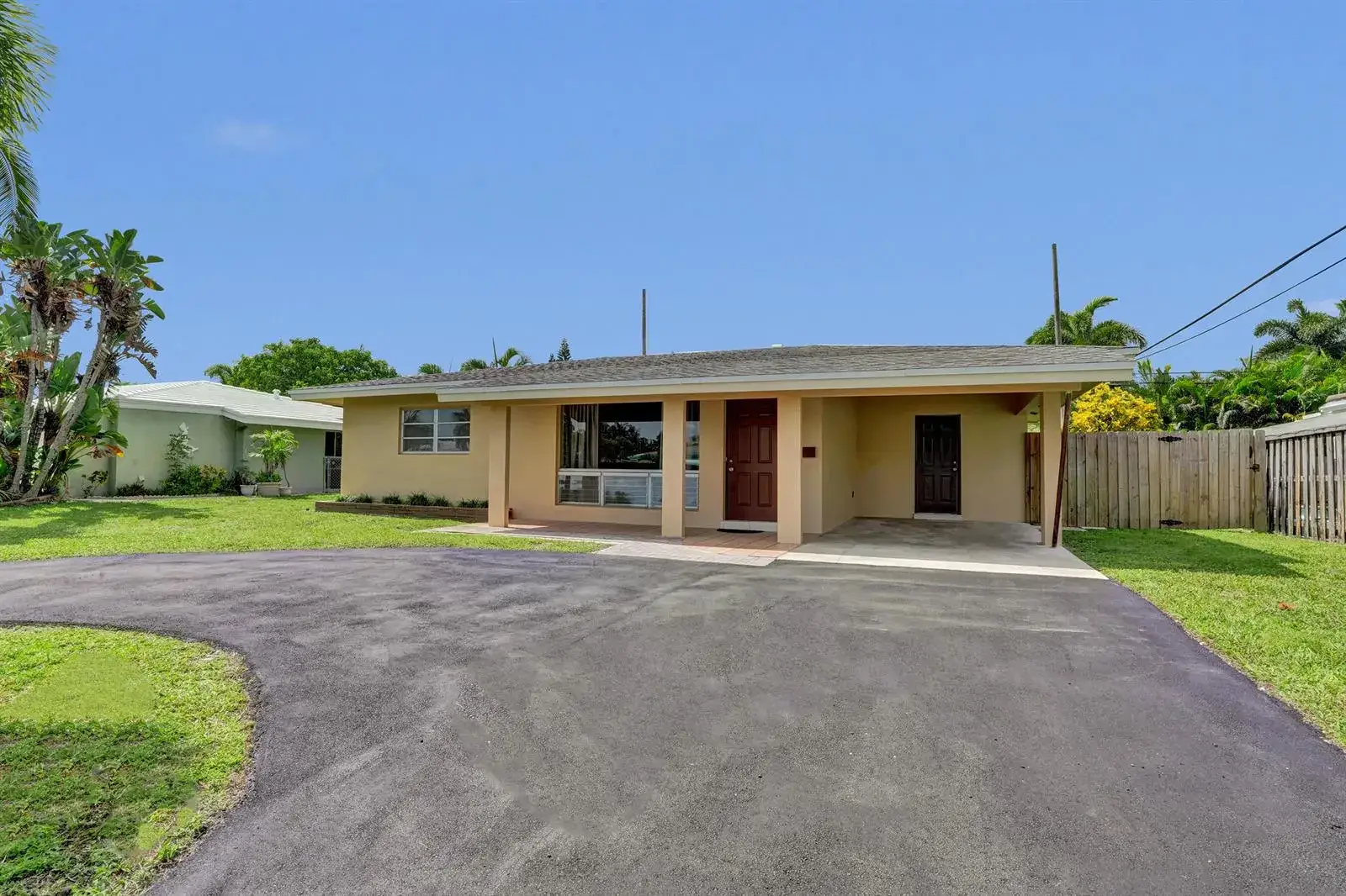 2 bedroom 2 bath Residential Lease for rent at 500 SE 4TH Court, Pompano Beach FL 33060
