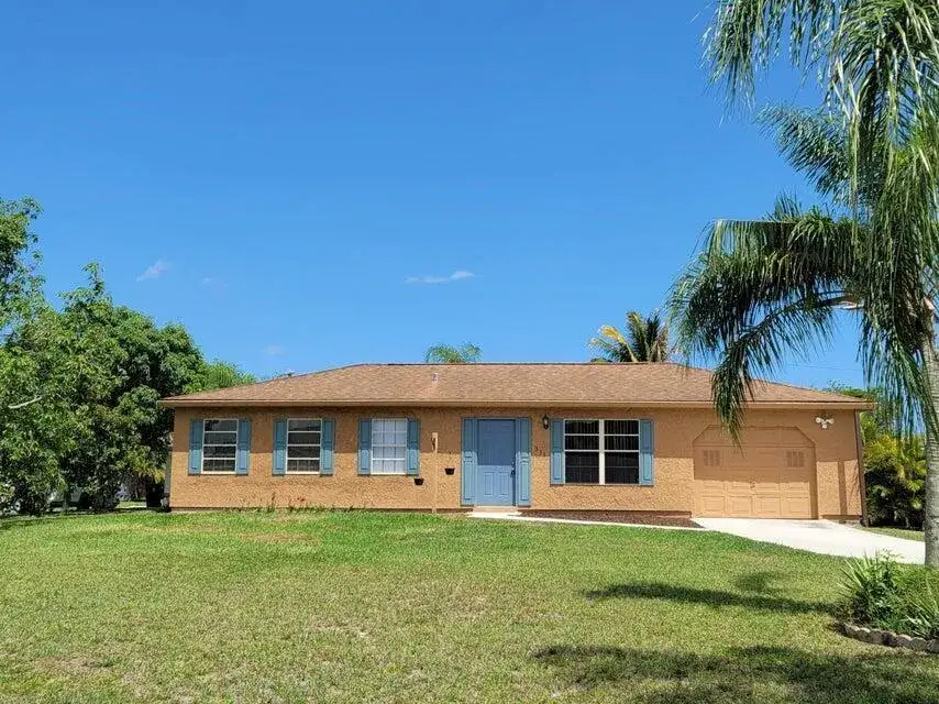 311 SW Virden Court, Port St. Lucie FL 34953