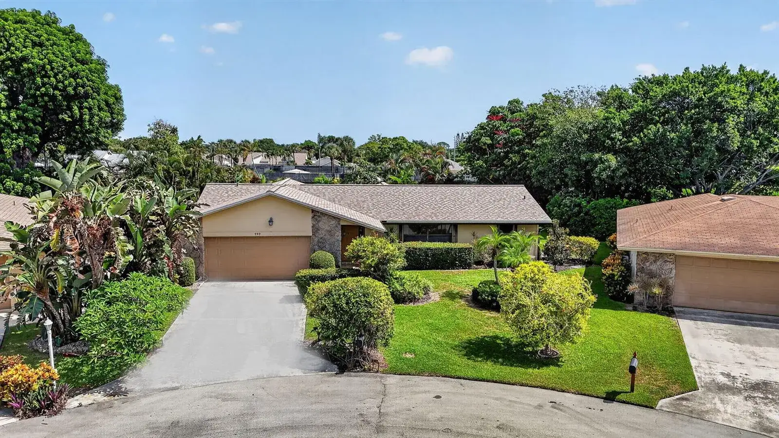 2 bedroom 2 bath Residential for sale at 999 NW 23RD Lane, Delray Beach FL 33445