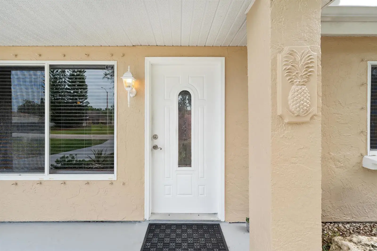3 bedroom 2 bath Residential for sale at 253 SW Cherryhill Road, Port St. Lucie FL 34953