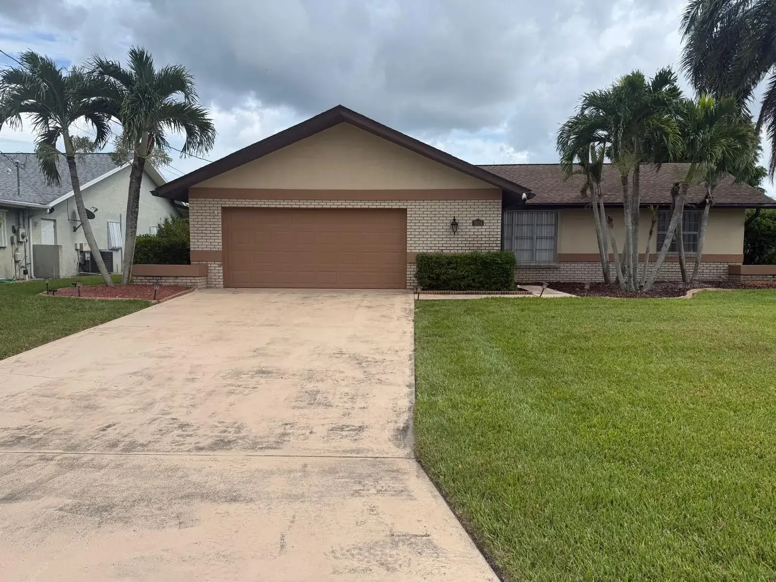 3 bedroom 2 bath Residential for sale at 1824 SE 1st Terrace, Cape Coral FL 33990