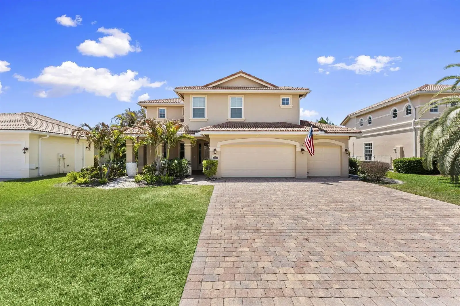 5 bedroom 4 bath Residential for sale at 1428 SE Summit Trail, Stuart FL 34997