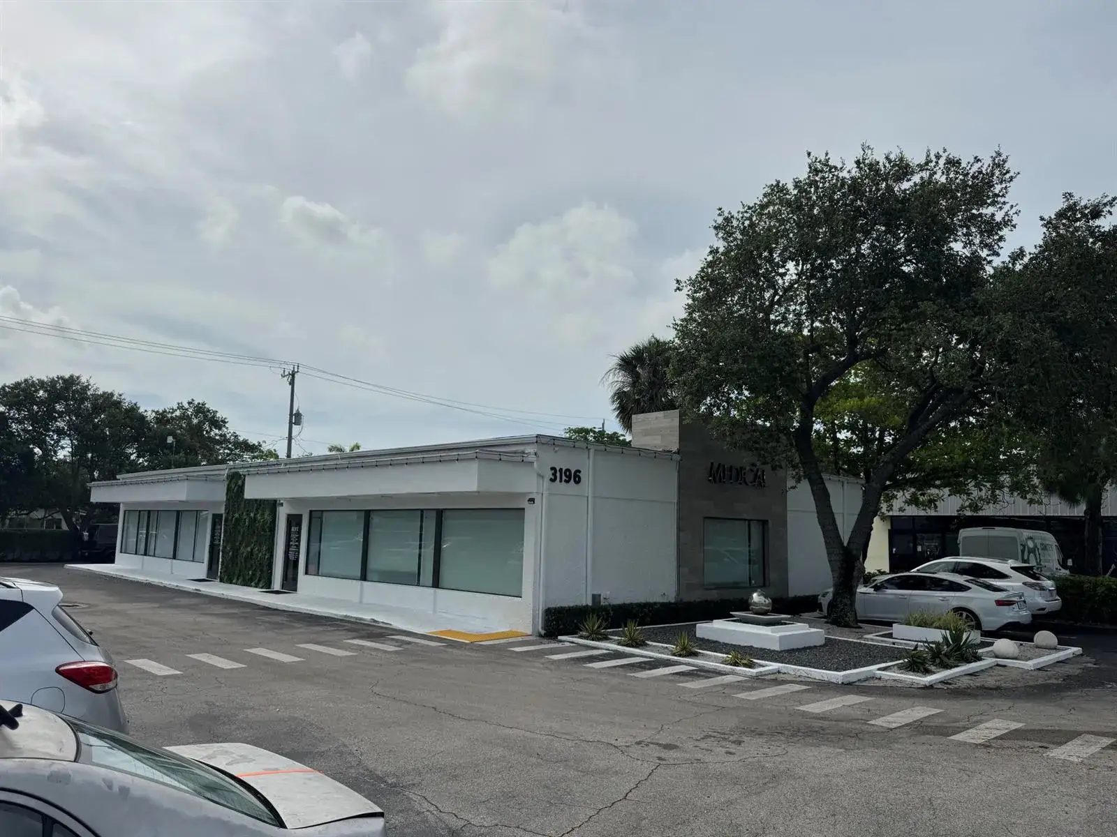 Commercial Sale for sale at 3196 N FEDERAL Highway, Boca Raton FL 33431