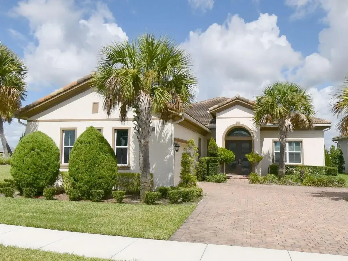 3 bedroom 3 bath Residential for sale at 8600 SW Amare Way, Port St. Lucie FL 34987