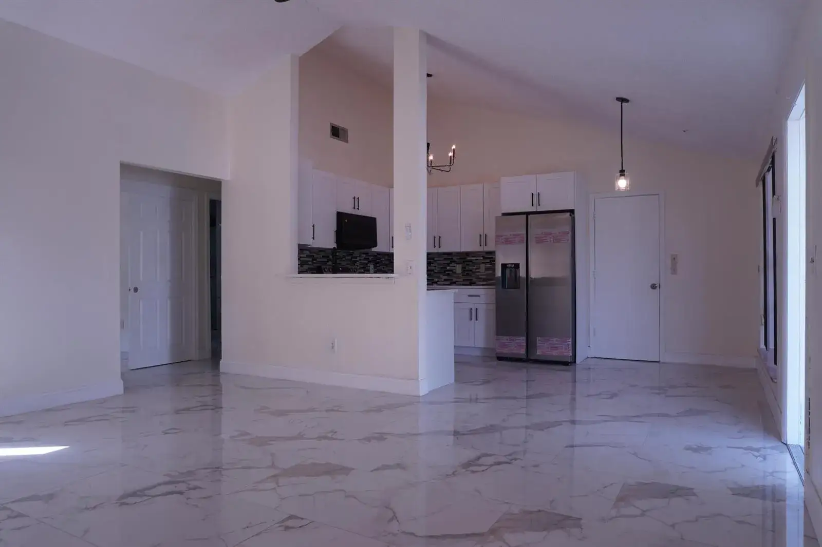 3 bedroom 2 bath Residential for sale at 1792 SW 84TH Avenue, Miramar FL 33025