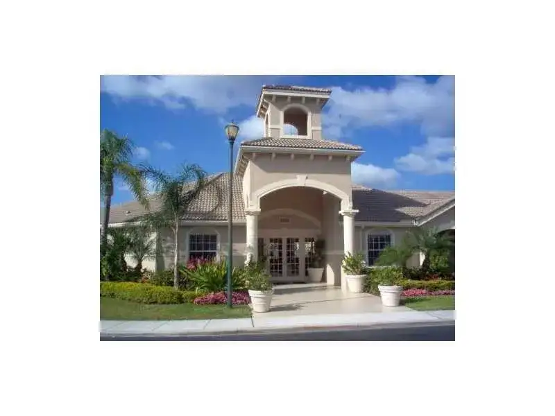 2 bedroom 2 bath Residential for sale at 5055 WILES Road # 201, Coconut Creek FL 33073