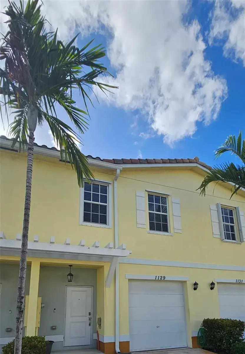 3 bedroom 2 bath Residential Lease for rent at 1129 NW 41ST Lane, Lauderhill FL 33313