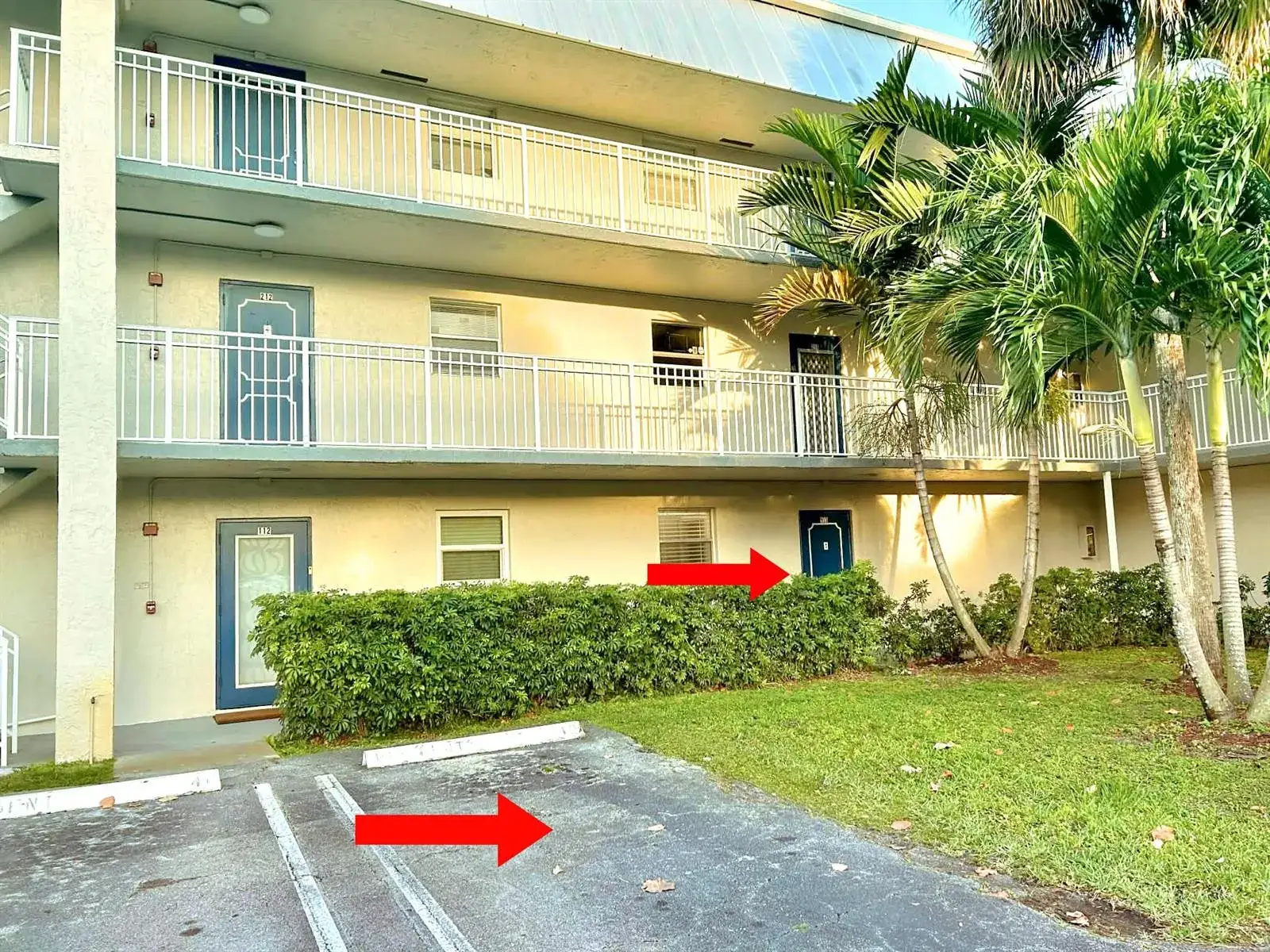 2 bedroom 2 bath Residential for sale at 2960 Riverside Drive # 2, Coral Springs FL 33065
