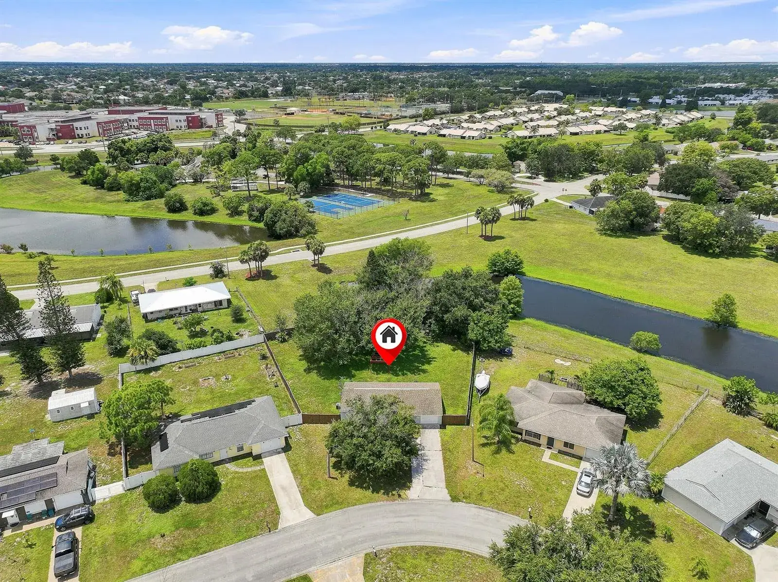 2 bedroom 1 bath Residential for sale at 484 SW EASTPORT Circle, Port St. Lucie FL 34953