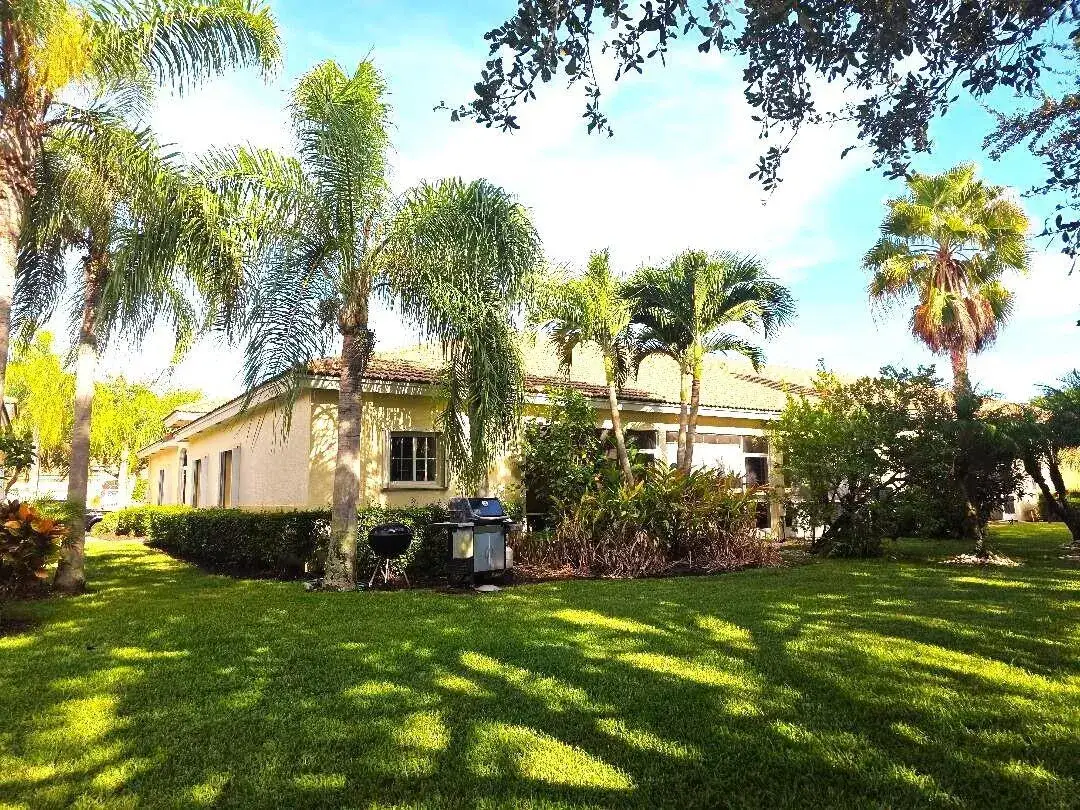 3 bedroom 2 bath Residential for sale at 2323 WINDJAMMER Way, West Palm Beach FL 33411