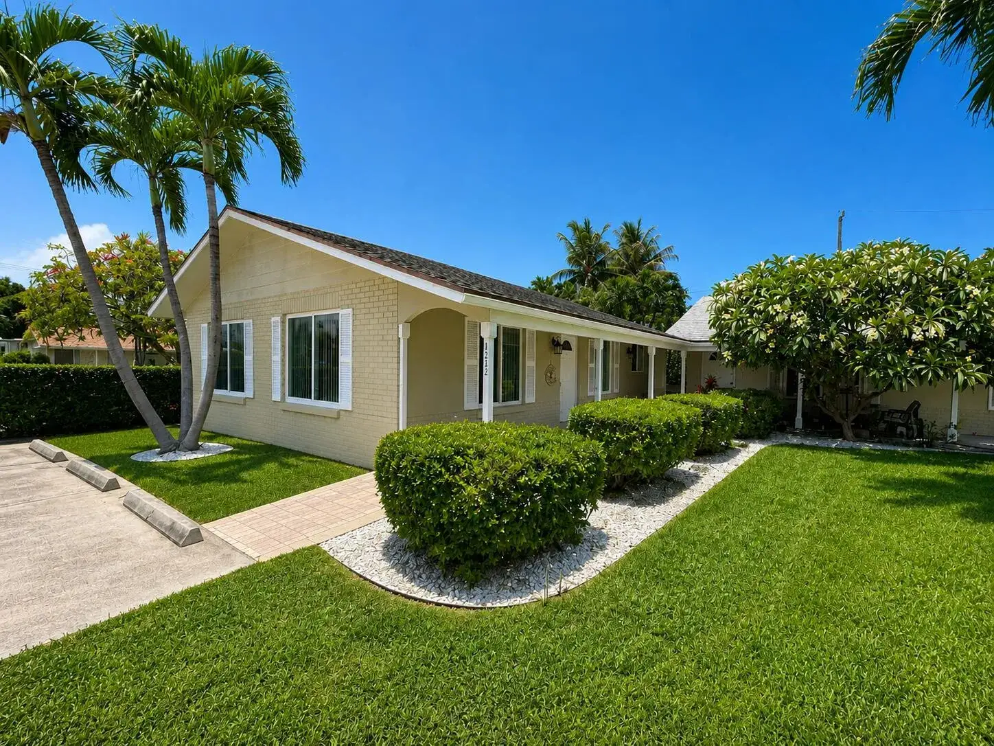 2 bedroom 2 bath Residential Lease for rent at 1232 Cabana Road # 1, Singer Island FL 33404