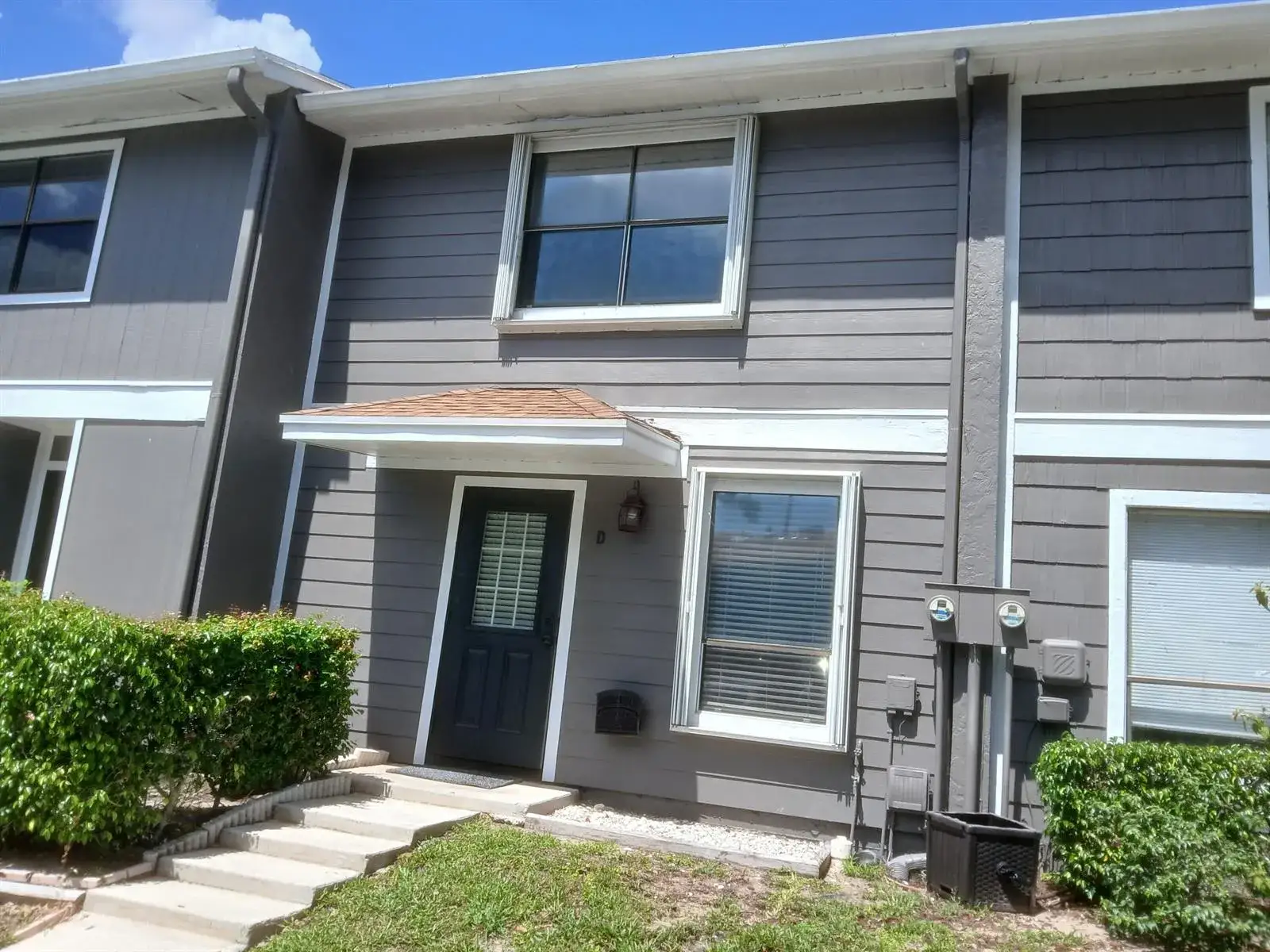 2 bedroom 1 bath Residential for sale at 833 Hill Drive # D, West Palm Beach FL 33415