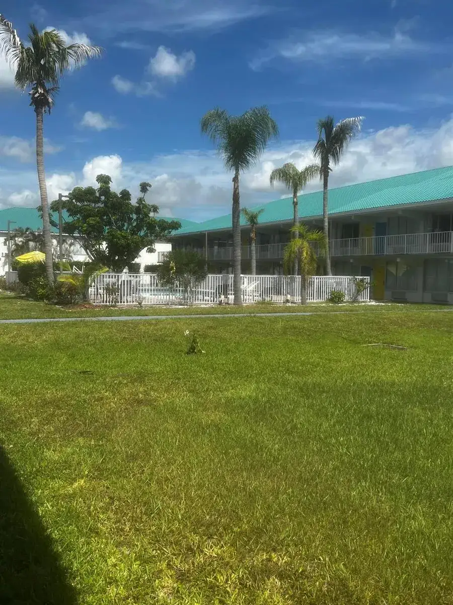 3224 S US Hwy 1, Fort Pierce FL 34982