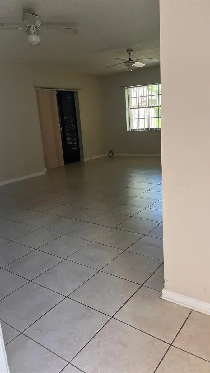 3 bedroom 2 bath Residential Lease for rent at 3665 NW 94TH Avenue # 3J, Sunrise FL 33351