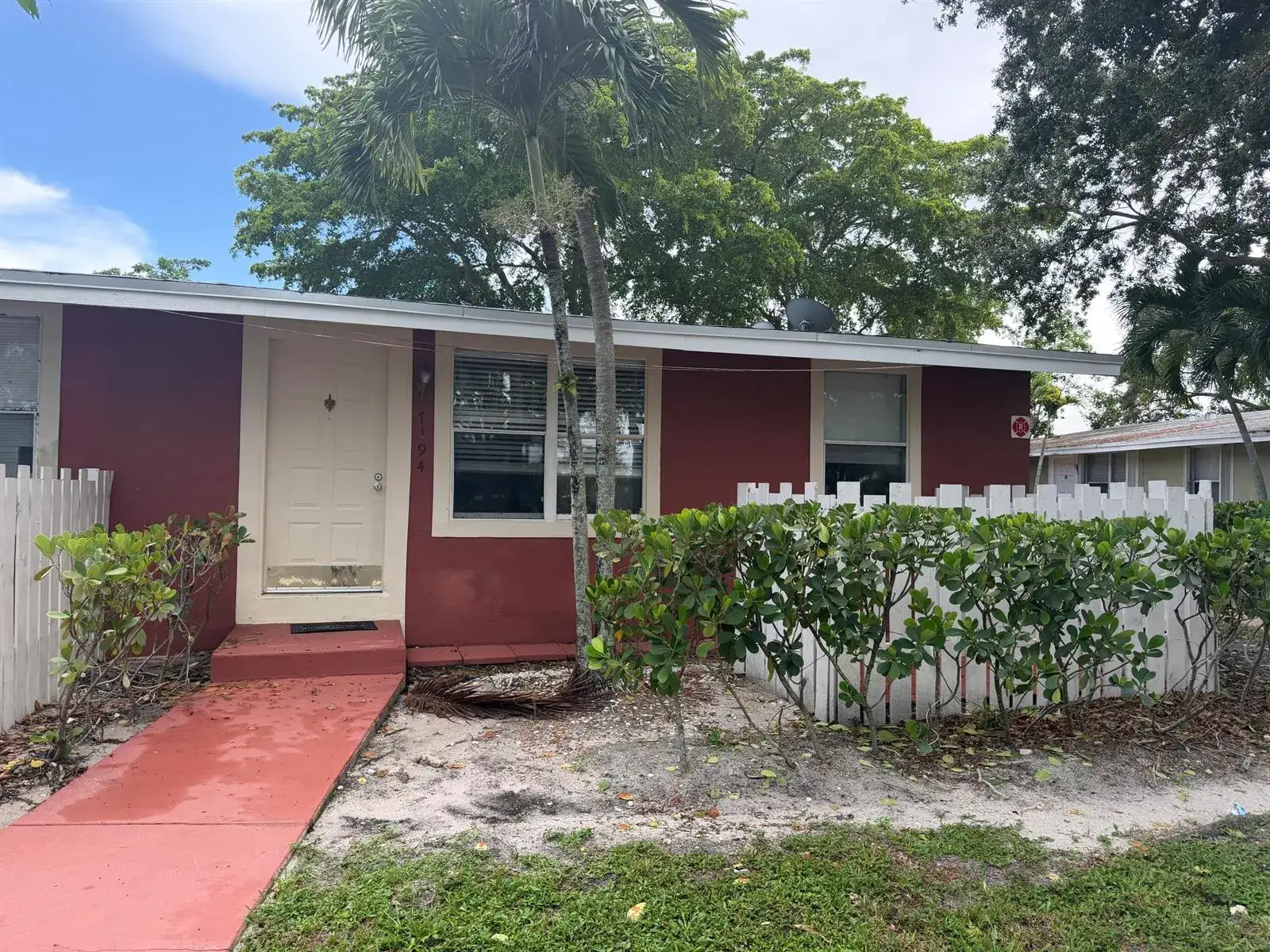 1 bedroom 1 bath Residential Lease for rent at 7194 Southgate Boulevard, Tamarac FL 33321