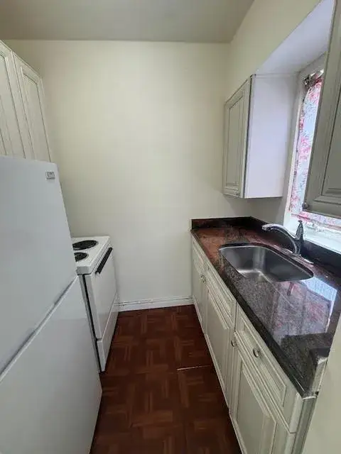 1 bedroom 1 bath Residential Lease for rent at 1705 MOFFETT Street # C, Hollywood FL 33020