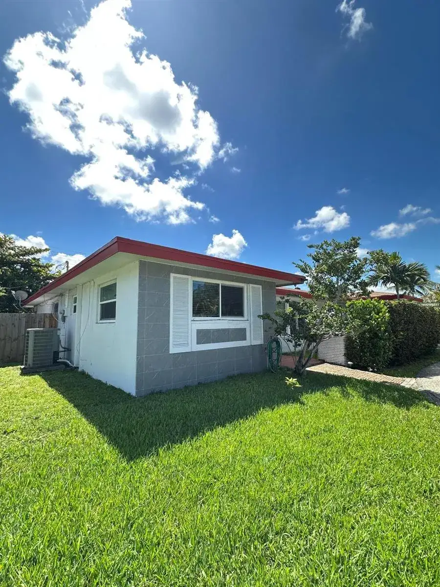 3 bedroom 2 bath Residential for sale at 20120 Highland Lakes Boulevard, Miami FL 33179