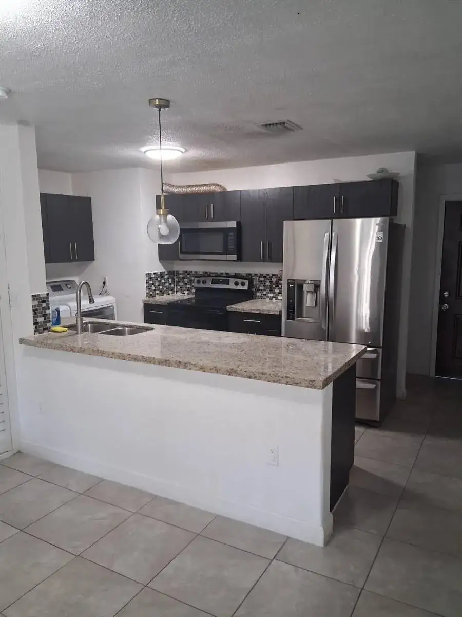 3718 NW 213th Street, Miami Gardens FL 33055