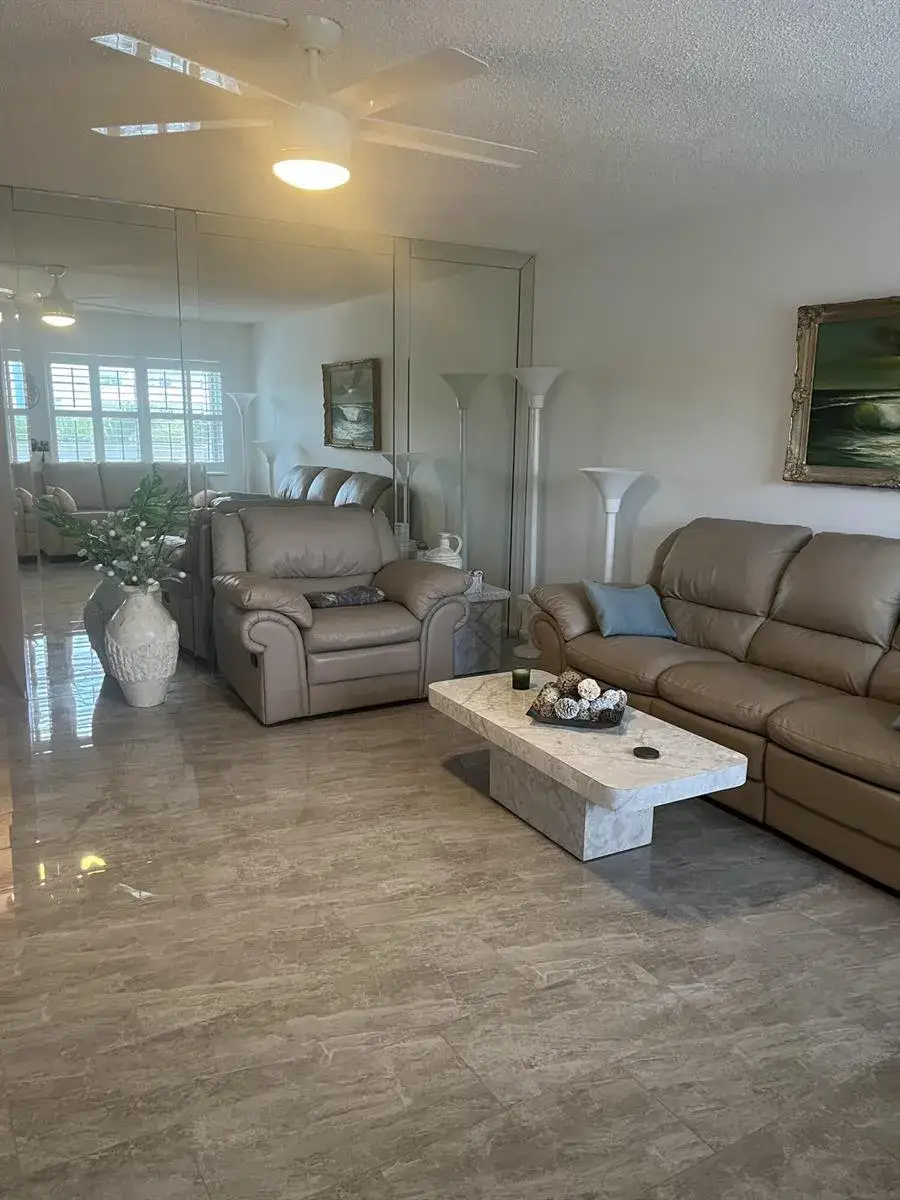 2 bedroom 1 bath Residential Lease for rent at 3011 Exeter A, Boca Raton FL 33434
