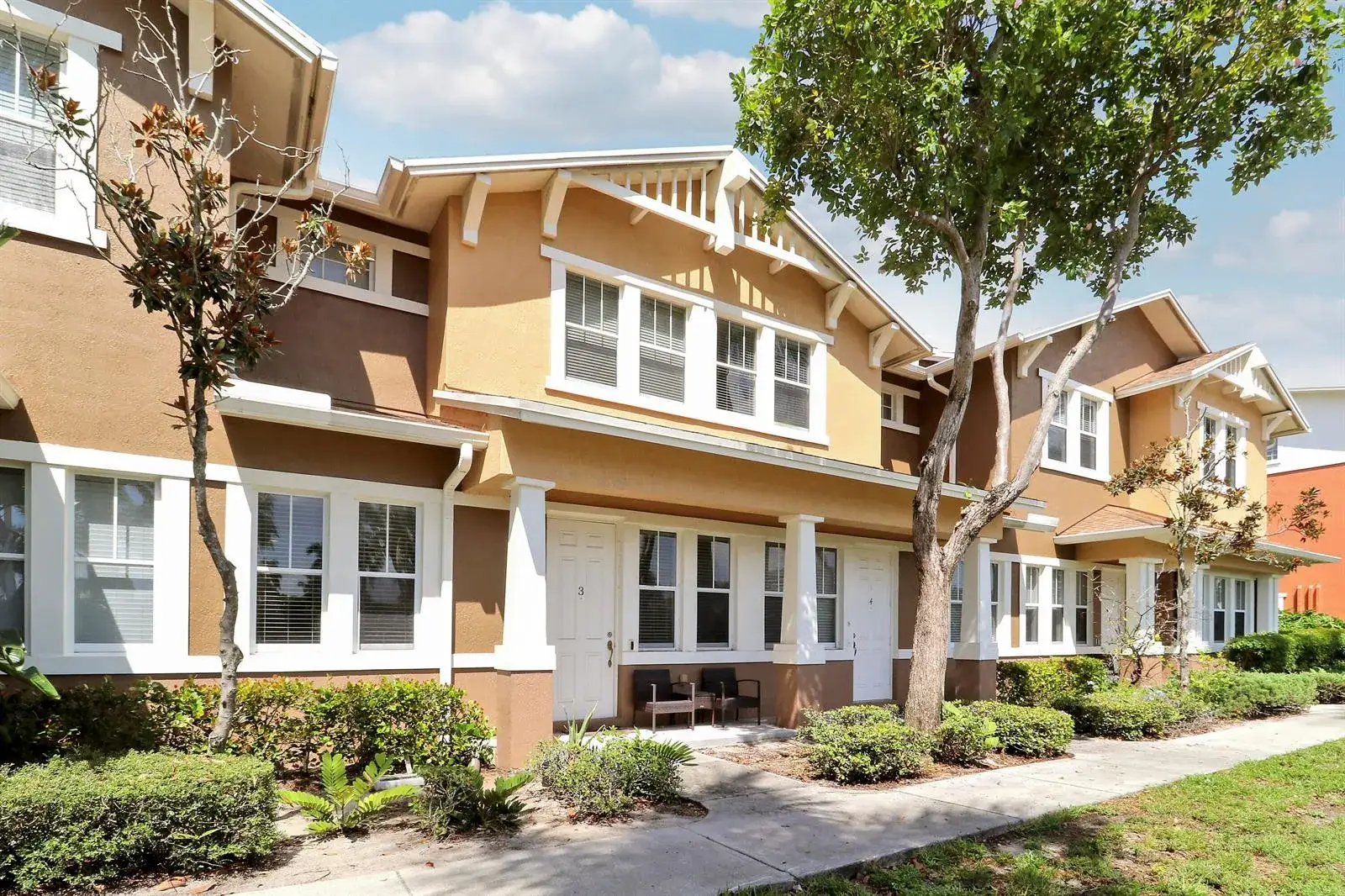 2 bedroom 2 bath Residential for sale at 880 Millbrae Court # 3, West Palm Beach FL 33401