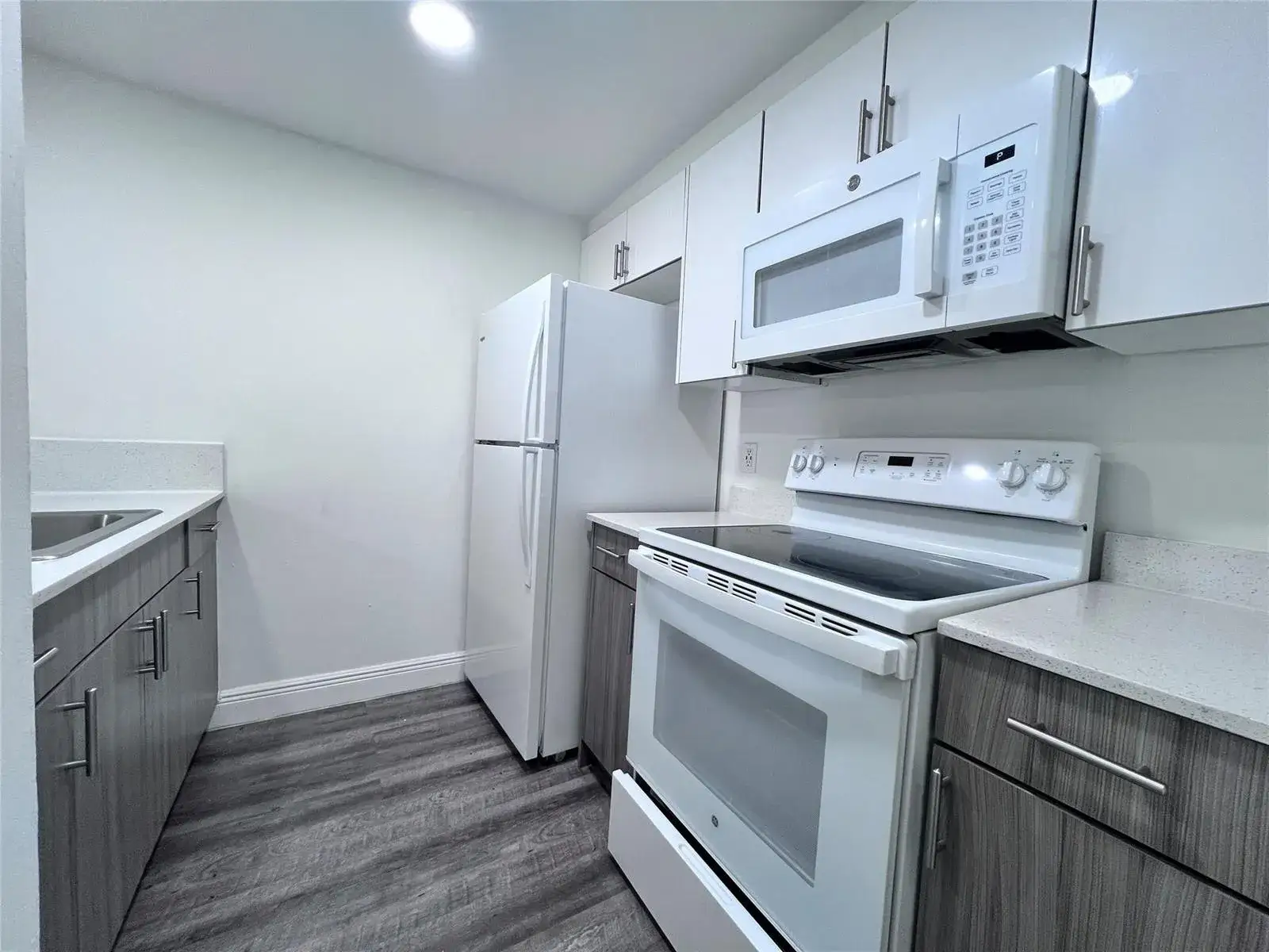 1196 NW 40th Avenue # 404, Lauderhill FL 33313
