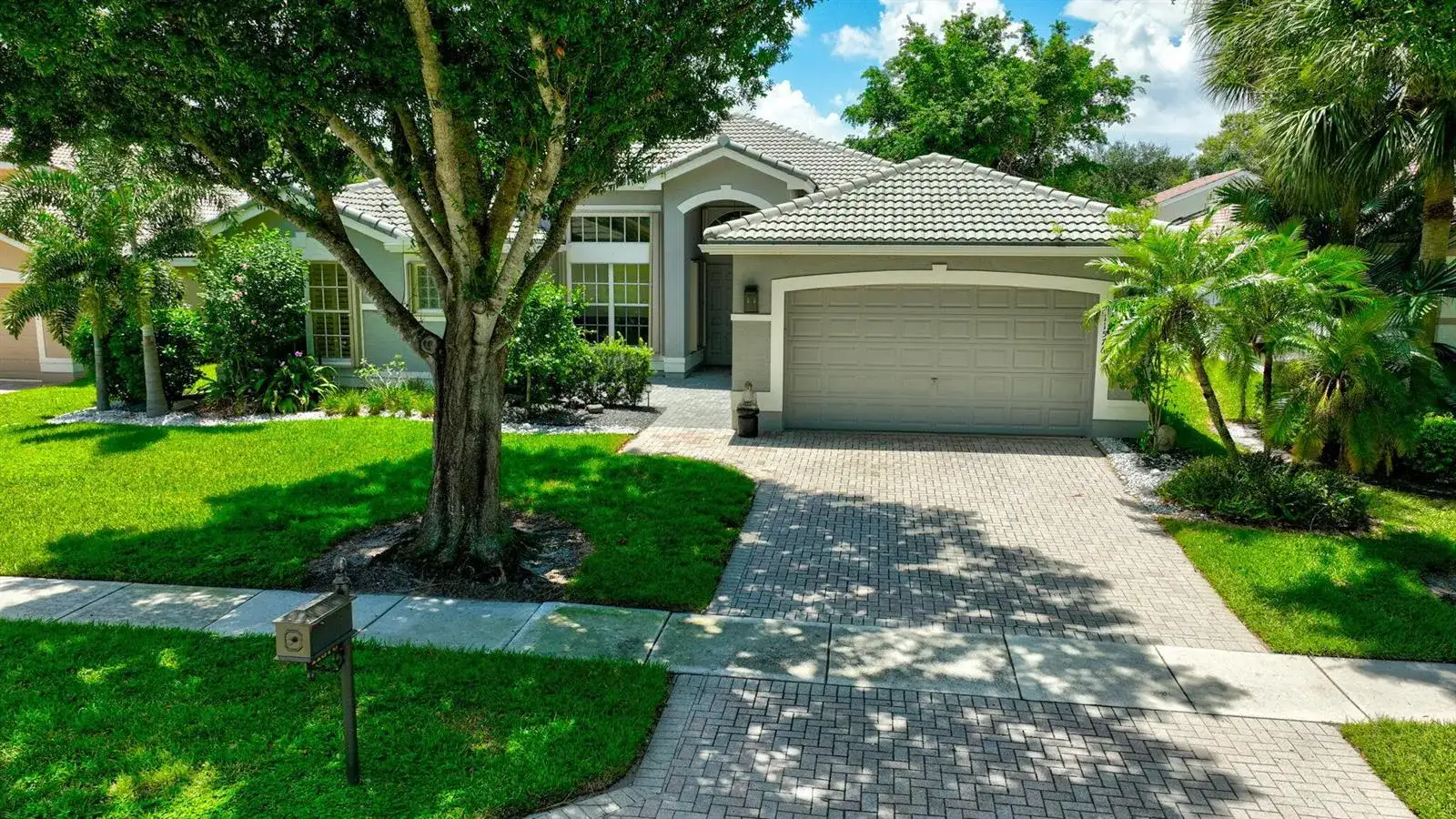 3 bedroom 2 bath Residential for sale at 11576 Puerto Boulevard, Boynton Beach FL 33437